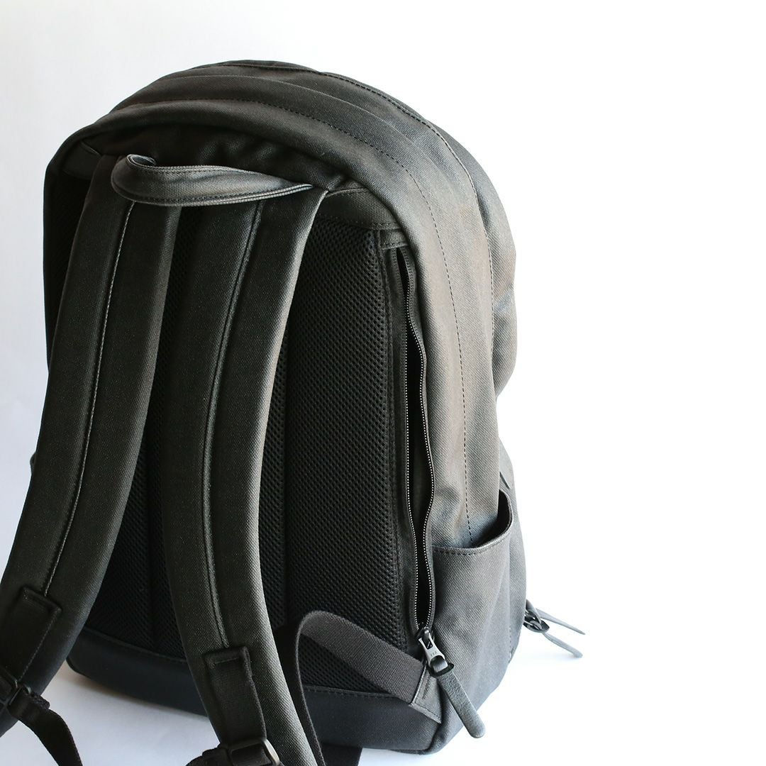 000000000061-08.jpg?size=xl&w=
