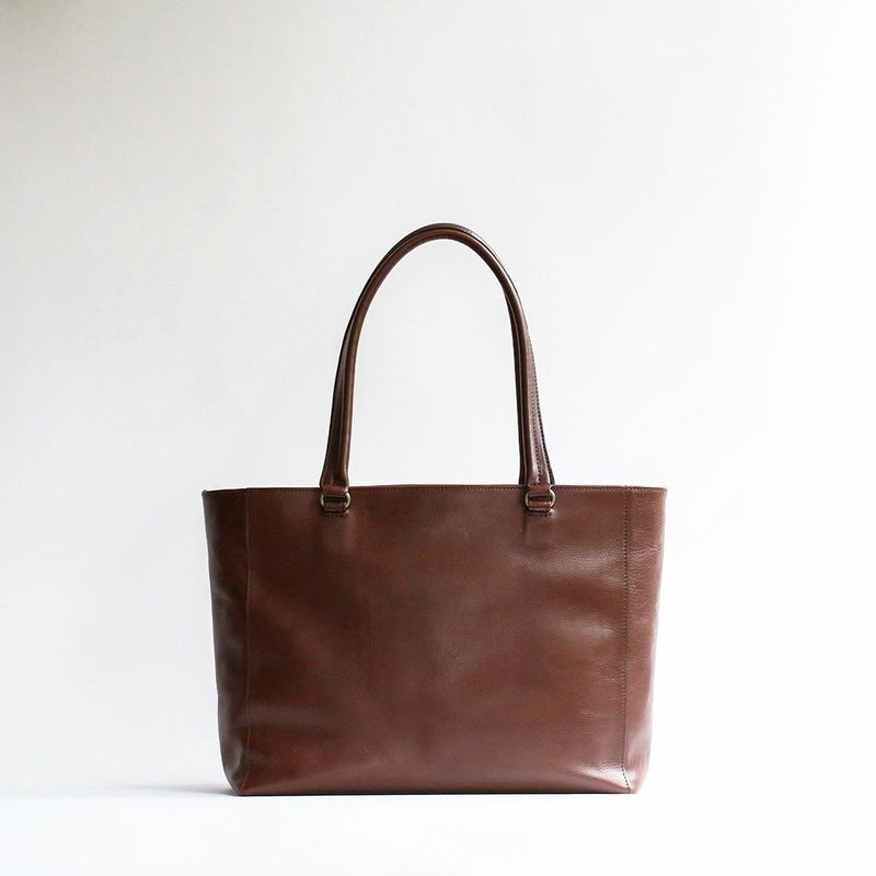  ホーガンズアレイ/レザートートブラウン正面画像