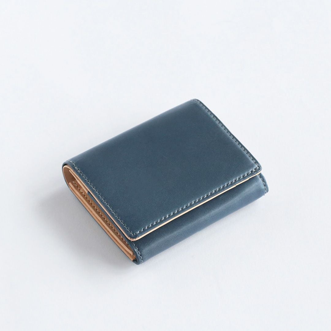 ノベルティ ミニ財布 FENDI（フェンディ） 二つ折り財布 SMALL WALLET SLIM NAPPA MATISSE
