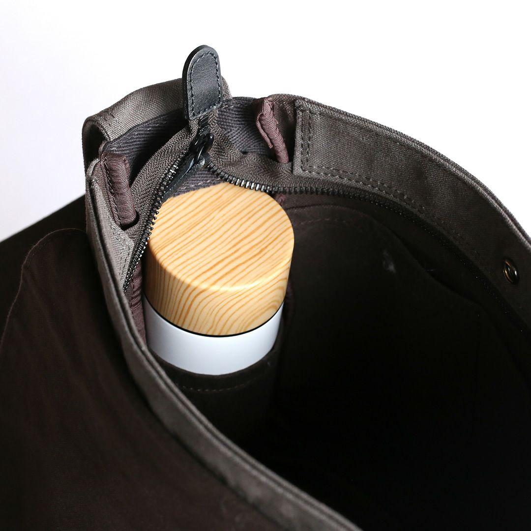 バッグ 鞄 Kazematou Cross Bag – マザーハウス 公式サイト