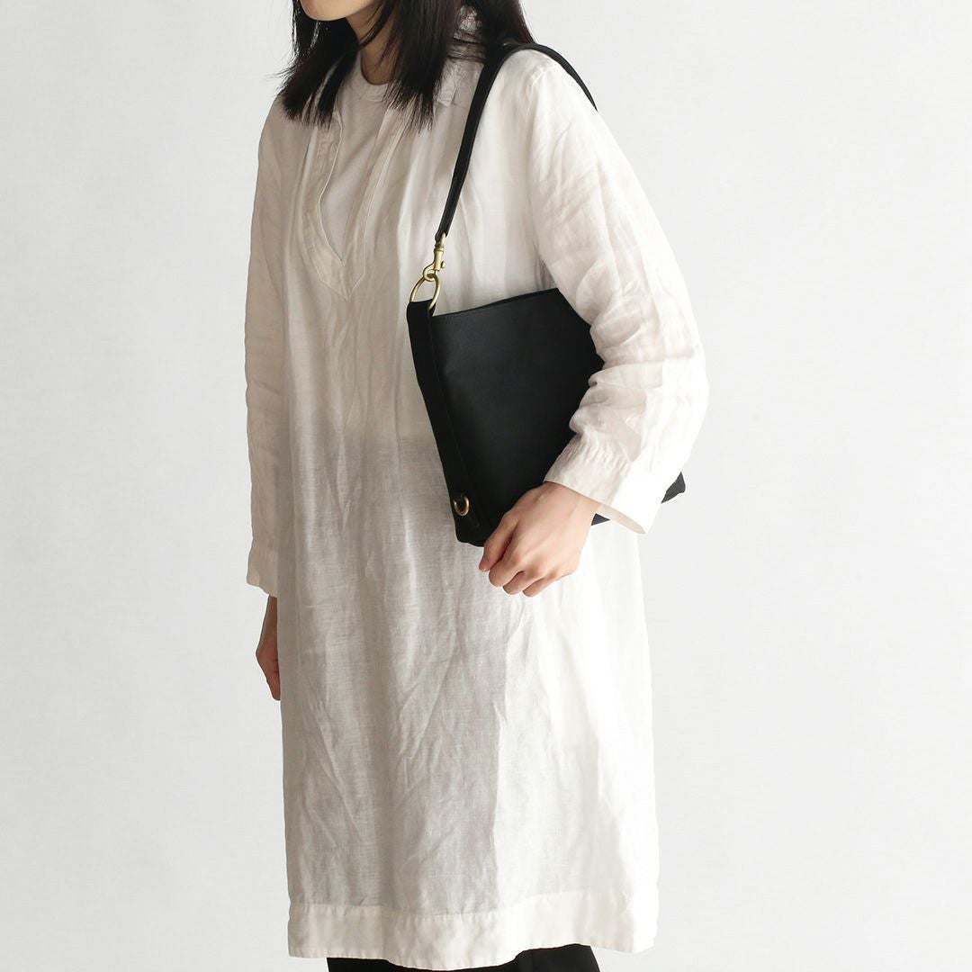 ブラックのモデル画像