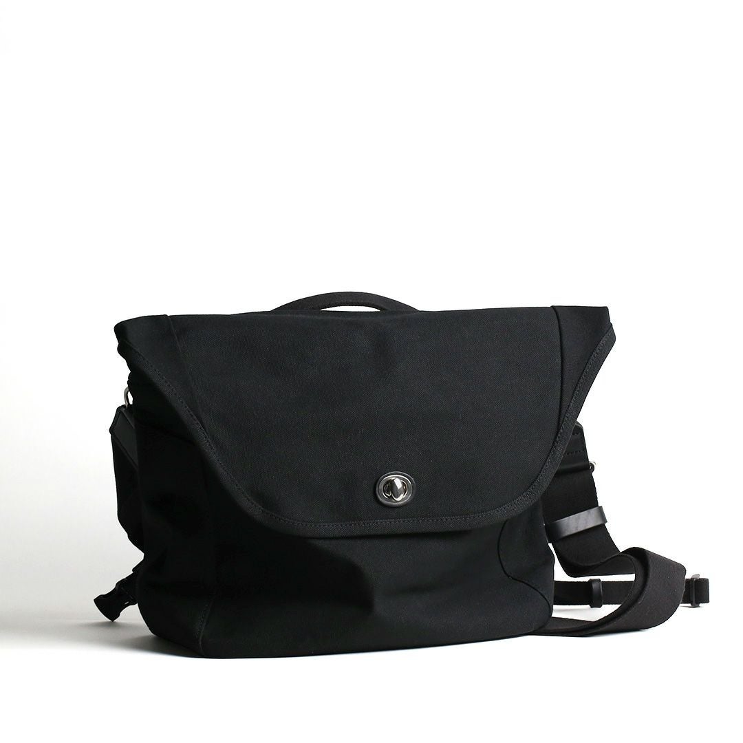 000000000368-02.jpg?size=xl&w=