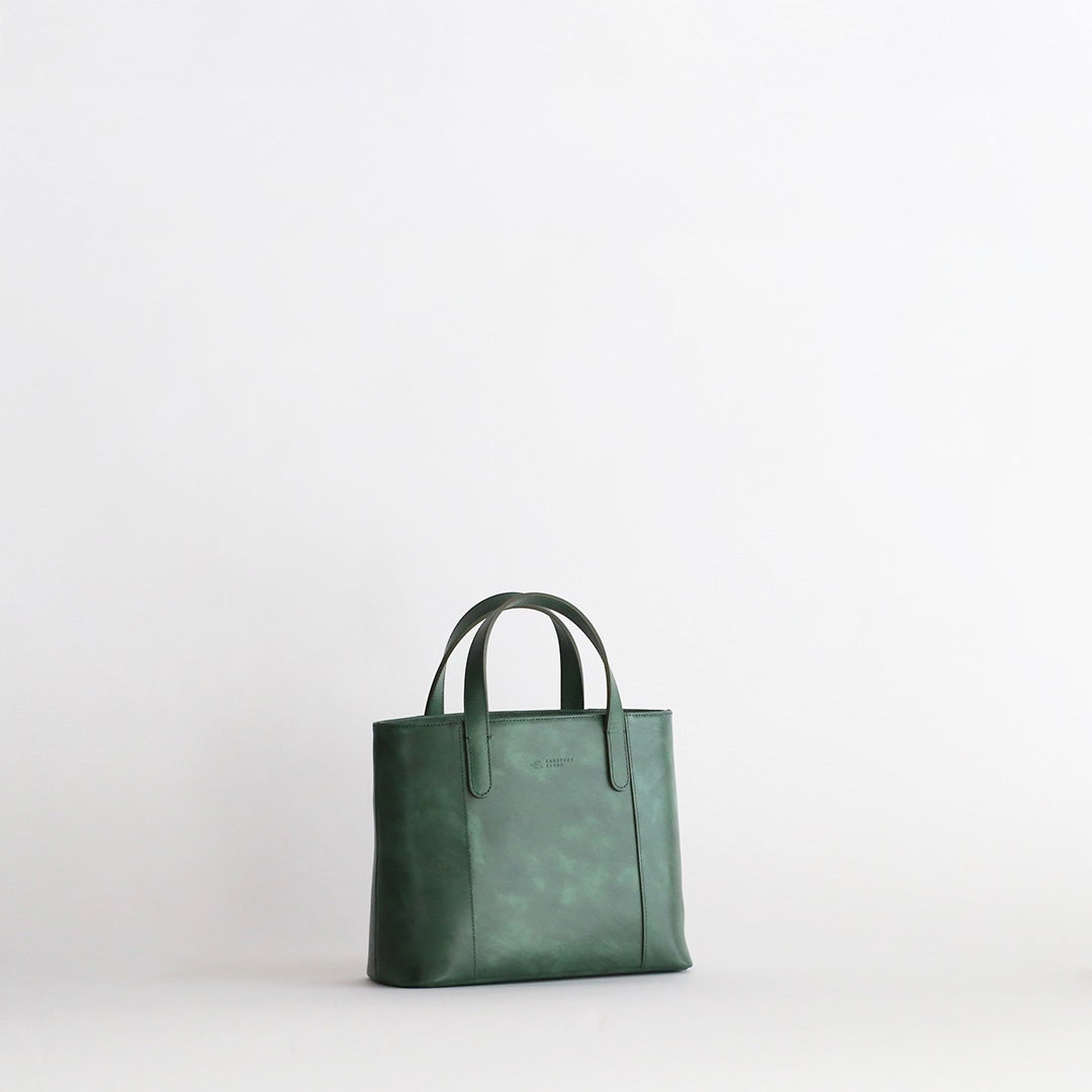 オリーブレザーミニトート斜め画像