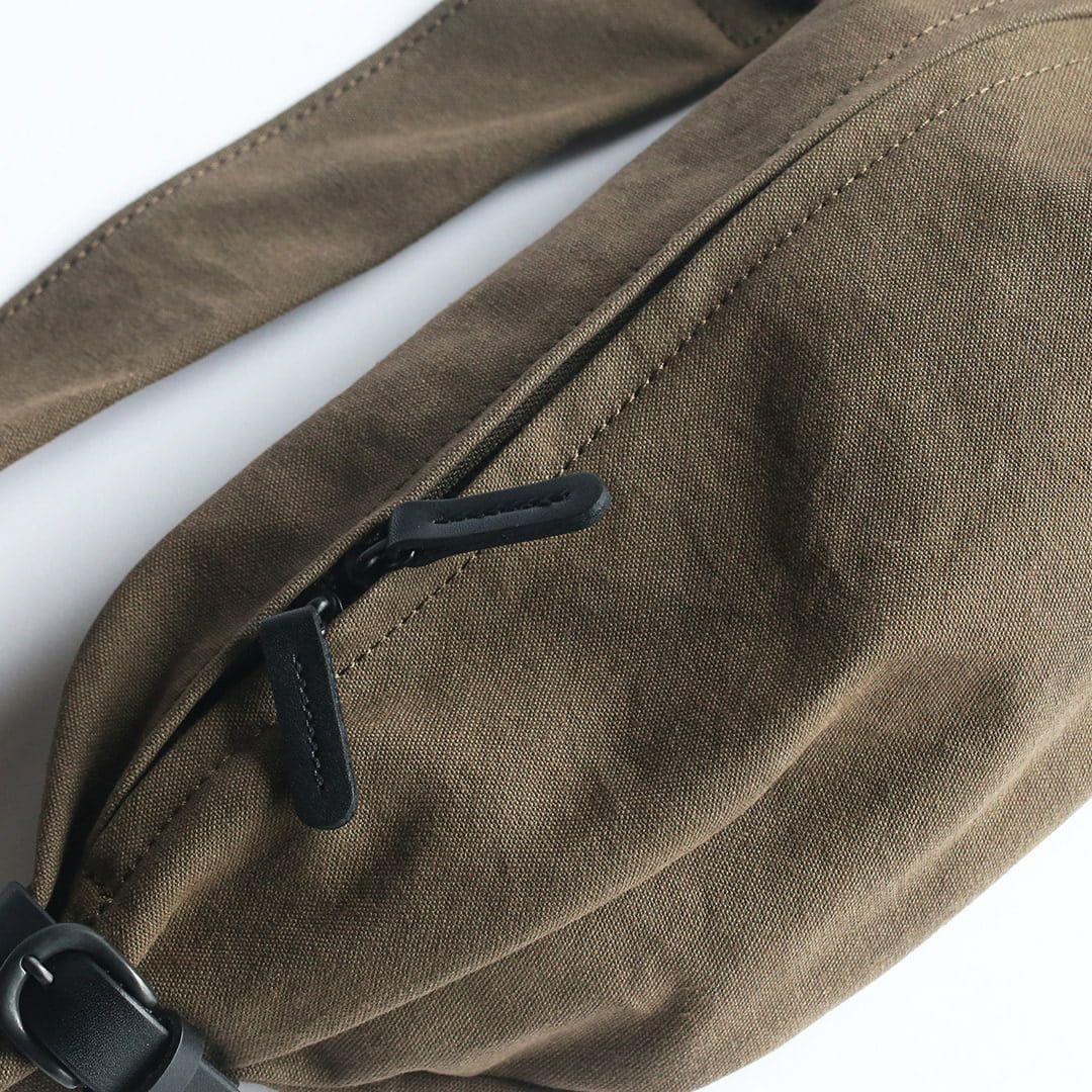 香具山鞄 備長炭染め帆布ボディバッグミニ unisex 備長炭染め帆布ボディバッグ | 香久山鞄