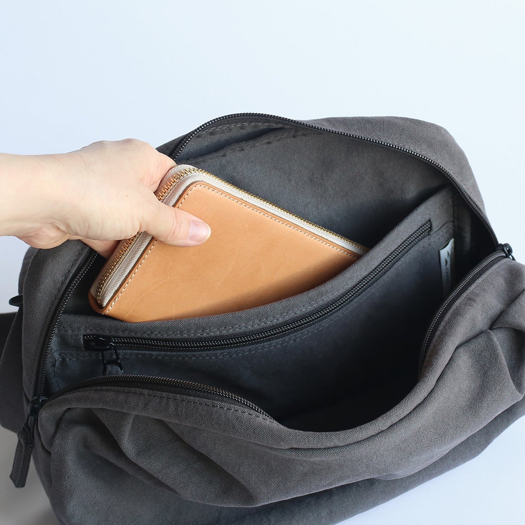 洗えるカバン】スリングバッグ | 香久山鞄