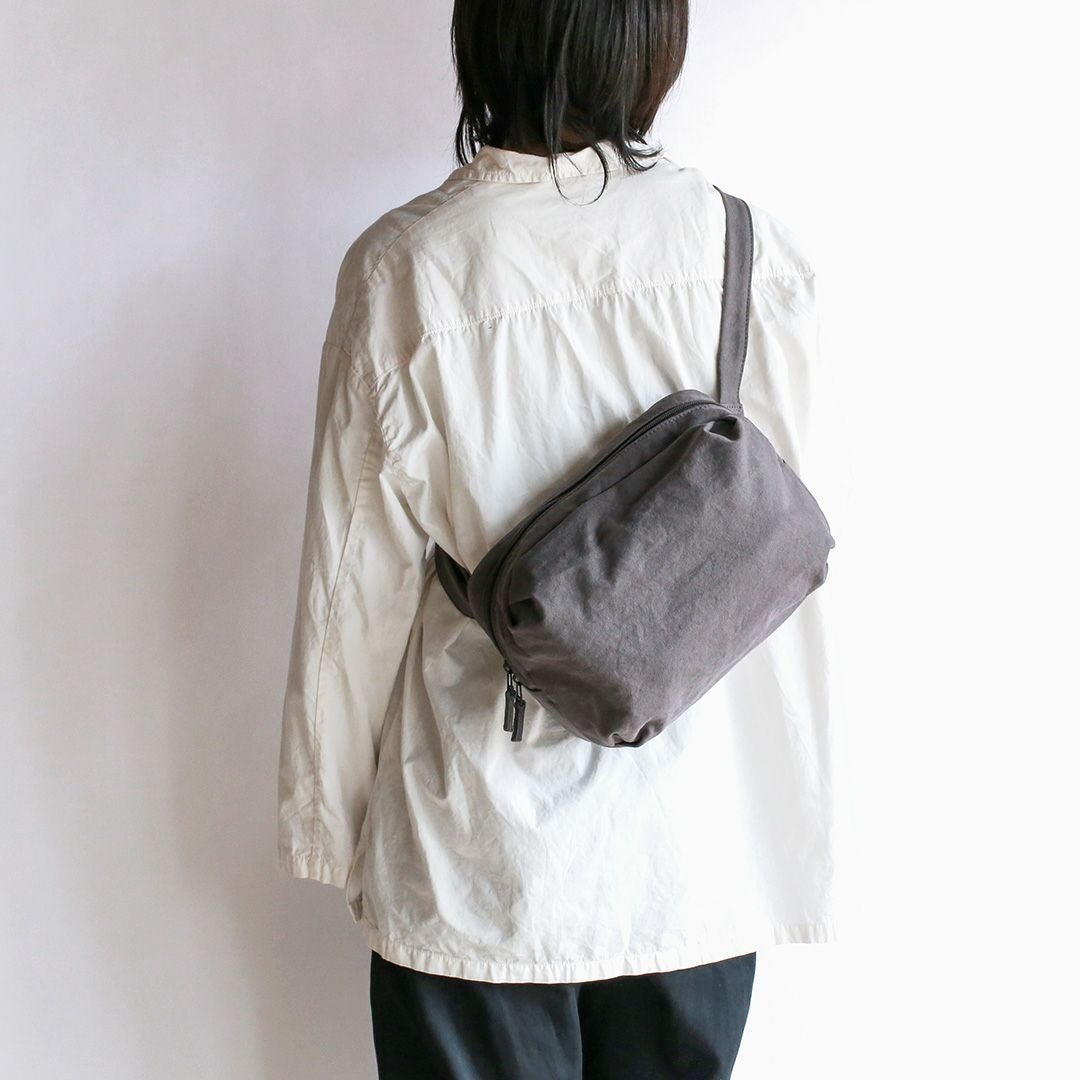 香久山鞄　グレー ボディバッグ ファブリック 洗えるカバン】スリングバッグ | 香久山鞄